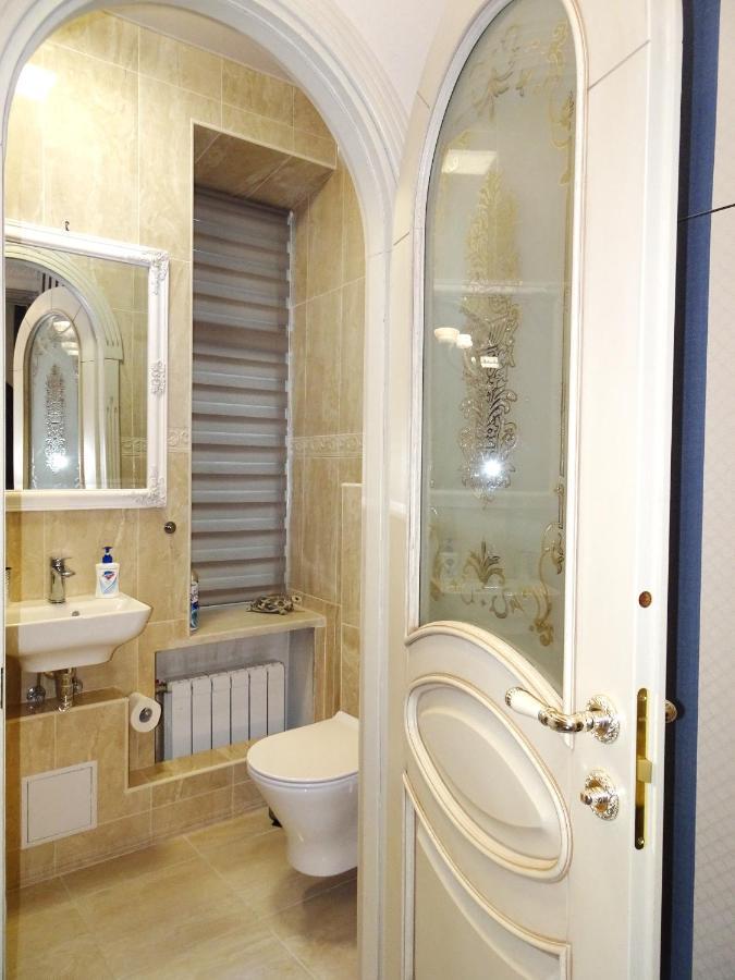 Kiev Central Boutique Hotel Exterior photo